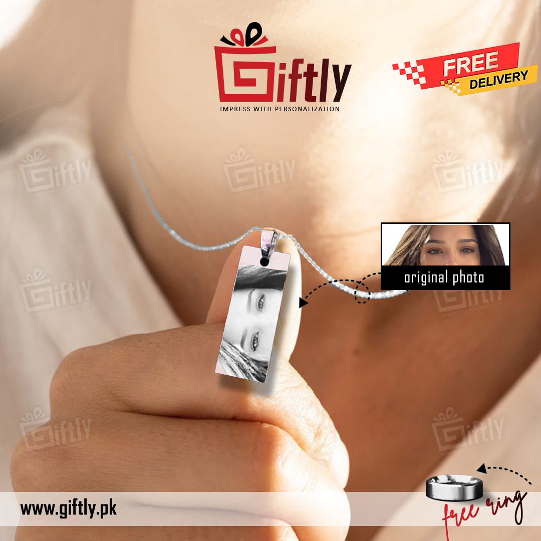 Customize Eye Necklace with Photo + Free Ring – A Unique Keepsake